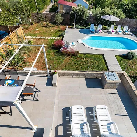 Nyaraló Lovely In With Wifi *