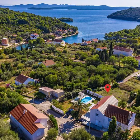 Nyaraló Lovely In With Wifi Brbinj