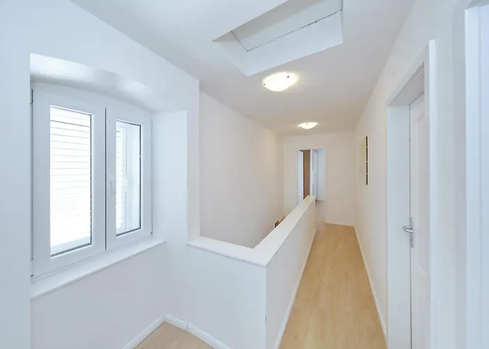 Lovely In With Wifi Brbinj