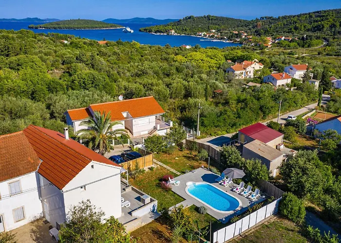 Lovely In With Wifi בית נופש