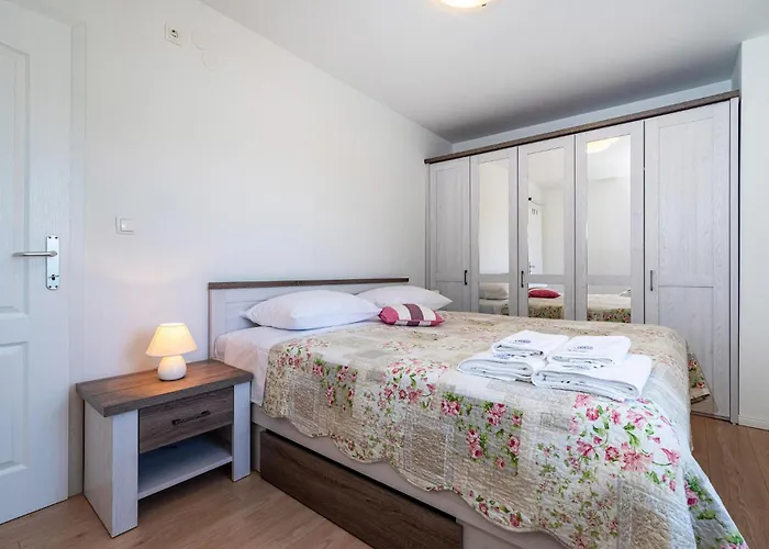 Lovely In With Wifi Brbinj