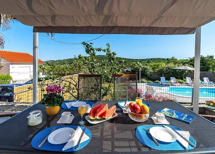 Lovely In With Wifi בית נופש