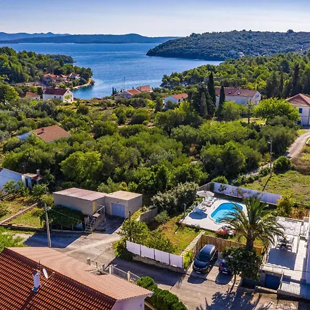 Amazing Home In Brbinj
